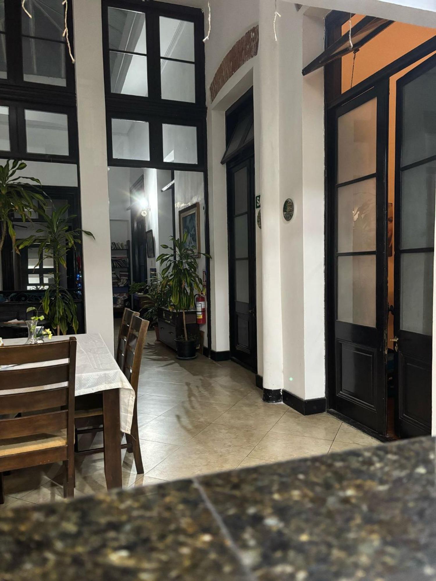 Montevideo Chic Hostel Dış mekan fotoğraf
